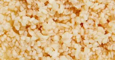 Ăn tỏi thường xuyên giúp ngăn ngừa 6 loại ung thư nguy hiểm