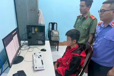 Nam sinh lớp 10 xâm nhập hệ thống tiêm chủng, bán 20 triệu dữ liệu cá nhân