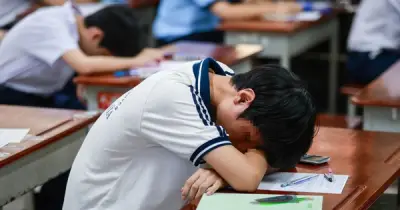 Đừng để đến điểm thi trễ giờ và khóc nức nở - Lời khuyên từ cán bộ coi thi