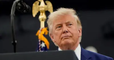Ông Trump dọa tấn công Iran, Tehran sẵn sàng phản ứng