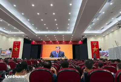 Nghiên cứu, học tập, quán triệt và triển khai Nghị quyết số 10-NQ/TW