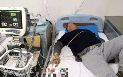 Người đàn ông 45 tuổi sụt cân nhanh, phát hiện ung thư trực tràng giai đoạn cuối vì chủ quan