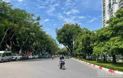 Nắng nóng gay gắt 40 độ C từ Thanh Hóa đến Đà Nẵng, nguy cơ cháy rừng