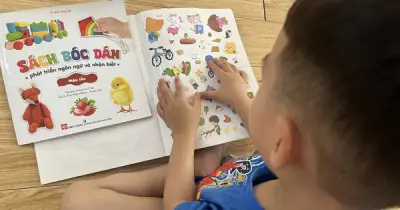 Phụ huynh giật mình khi phát hiện sticker capybara chứa hình ảnh bạo lực