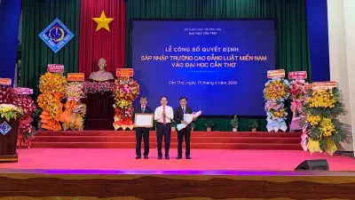 Phó Thủ tướng chỉ đạo Đại học Cần Thơ thành trung tâm đổi mới sáng tạo vùng ĐBSCL