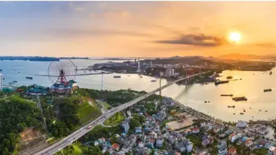 Quảng Ninh hướng tới thành phố trực thuộc Trung ương hiện đại, xanh, thông minh