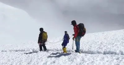 Robot hình người Pemba chinh phục đỉnh Chimborazo 6.310 mét, chuẩn bị thử Everest