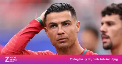 Ronaldo bình thản khi CĐV hô vang tên Messi sau trận hòa