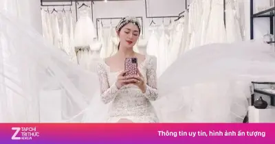 Thanh Trúc diện váy cưới gợi cảm, fan giục cưới Châu Khải Phong