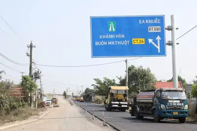 Thực tiễn đường cao tốc Khánh Hòa - Buôn Ma Thuột trong mùa nước rút