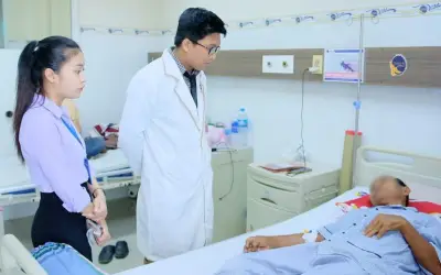 Thói quen uống thuốc giảm đau bừa bãi khiến người đàn ông suy thận nặng