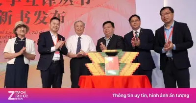 Tiểu thuyết 'Tắt đèn' và tác phẩm mới của Hồ Anh Thái ra mắt tại Trung Quốc