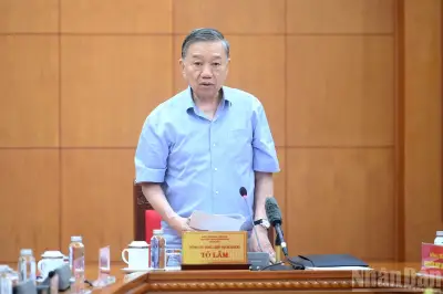 Tổng Bí thư Tô Lâm chủ trì họp chuẩn bị năm học mới 2026-2027
