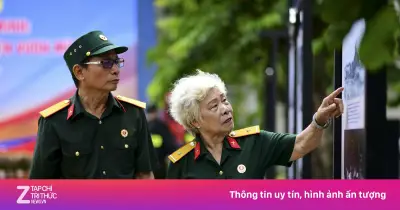 Triển lãm ảnh 50 năm TP.HCM mang tên Bác thu hút đông đảo người dân