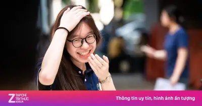 Trường chuyên Ngoại ngữ hạ điểm chuẩn lớp 10 đợt bổ sung