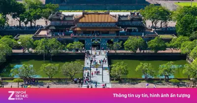 Trung tâm Bảo tồn Di tích Cố đô Huế khuyến cáo du khách bảo vệ sức khỏe trong nắng nóng