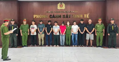Vụ Trạm trưởng Kiểm lâm mất báo: Thêm cán bộ bị khởi tố vì che giấu chủ cơ sở vi phạm