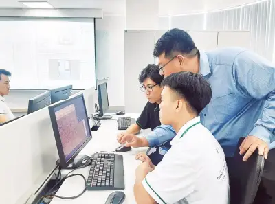 Việt Nam thiếu gần 200.000 nhân lực công nghệ, AI và bán dẫn 'khát' nhân sự trầm trọng