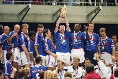 World Cup 1998: Pháp lên ngôi vô địch, bí ẩn Ronaldo lên cơn động kinh