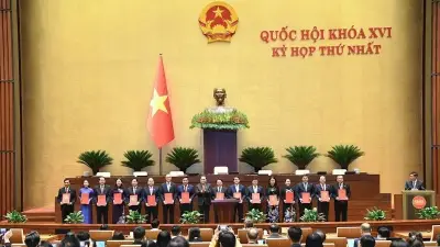 Ủy ban Thường vụ Quốc hội ban hành ba nghị quyết quan trọng