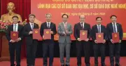 Bộ GD-ĐT bổ nhiệm lãnh đạo 51 cơ sở giáo dục theo hướng nhất thể hóa