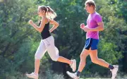 Bí quyết sống thọ: Đi bộ theo cách này để tăng tuổi thọ khỏe mạnh khi về già