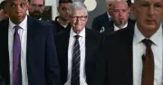 Bill Gates điều trần kín tại Quốc hội: Vạch trần âm mưu tống tiền của Epstein