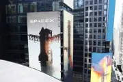 Cổ phiếu SpaceX tăng 42%, vốn hóa vượt 2.500 tỷ USD, tiến sát Amazon