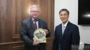 Chủ tịch Hội Luật gia Việt Nam gặp Chủ tịch Hội Luật gia Nga tại Diễn đàn Pháp lý Saint Petersburg