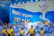Chủ tịch Quốc hội dự Lễ trao Giải Báo chí Quốc gia lần thứ 20