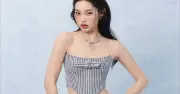 Crop top kết hợp phom rộng: Xu hướng thời trang hè nổi bật