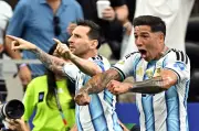CĐV thế giới nghi ngờ FIFA dàn xếp giúp Argentina vào nhánh đấu dễ
