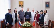 Cấy ốc tai điện tử: Kỹ thuật thách thức chuyên gia thính học hàng đầu