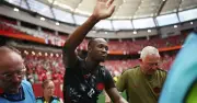 FIFA bồi thường hơn 19 tỉ đồng cho cầu thủ Canada sau chấn thương