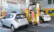 Giá dầu Brent giảm hơn 3 USD/thùng nhờ giải tỏa ách tắc tại eo biển Hormuz