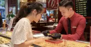 Giá vàng giảm mạnh: Người tiếc nuối, người nhẹ nhõm, kẻ mong chờ