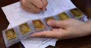 Giá vàng hôm nay 8/6: Tiếp tục giảm mạnh, SJC mất 300.000 đồng mỗi lượng