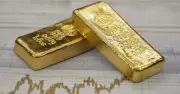 Giá vàng rơi xuống thấp nhất 7 tháng, chuyên gia phát thông báo nóng