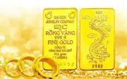 Giá vàng trong nước đi ngang, thế giới giảm mạnh 56 USD/ounce