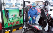 Giá xăng dầu hôm nay 11/6: Dầu diesel giảm gần 1.000 đồng/lít