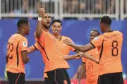 Hà Lan thắng Thụy Điển 5-1, mở toang cánh cửa đi tiếp World Cup 2026
