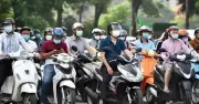 Hà Nội chưa cấm xe máy xăng tại vùng lõi Hoàn Kiếm từ 1/7/2026