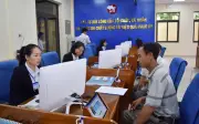 Hà Nội ủy quyền cho UBND cấp xã giải quyết thủ tục lao động nước ngoài