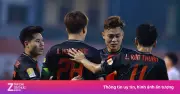 Hàng thủ mạnh nhất V.League vỡ vụn ở Ninh Bình