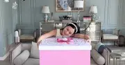 Hộp quà Hannah Ohlala gây sốt mạng xã hội, dấy lên tranh luận về ảnh hưởng