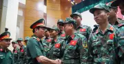 Đại tướng Nguyễn Tấn Cương động viên 82 chiến sĩ sang Venezuela cứu hộ