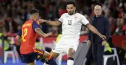Iraq thử thách nhà vô địch EURO, cầm hòa Tây Ban Nha 1-1