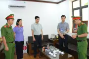 Khởi tố, bắt tạm giam nguyên Trưởng phòng Quản lý đô thị thành phố Lào Cai