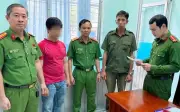 Khởi tố hai đối tượng sản xuất dầu gió giả quy mô lớn tại Tây Ninh