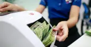 Loạt thương hiệu Việt lâu đời trở thành 'máy in tiền' cho cổ đông